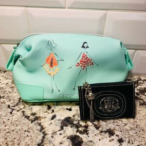 NWOT Kathy Van Zeeland ID Wallet and Cosmetics Case